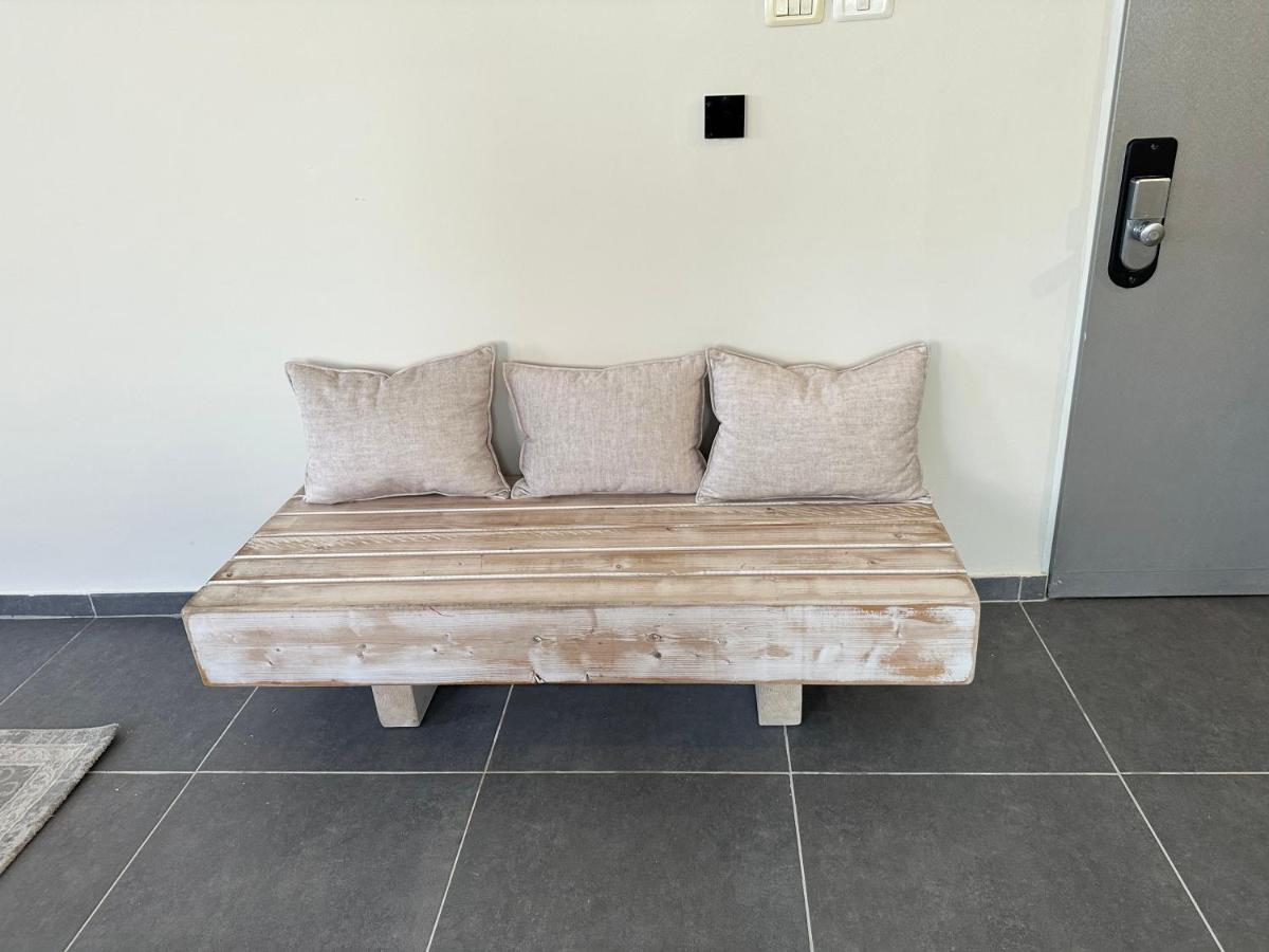 Midrahov Luxury Apartment Zikhron Ya'akov Exterior photo